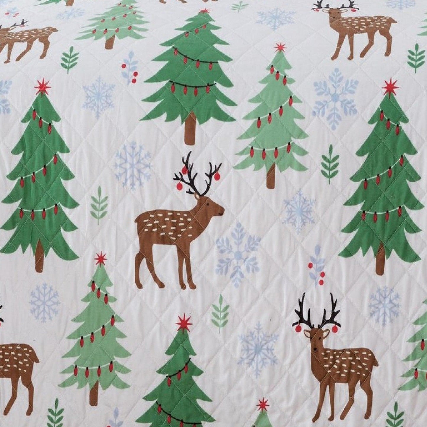Christmas Holly Quilt Set - Christmas Themed Bedding