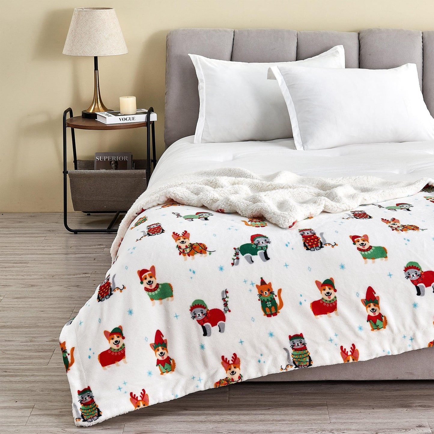 Christmas Sherpa Throw Blankets - Christmas Themed Quilts