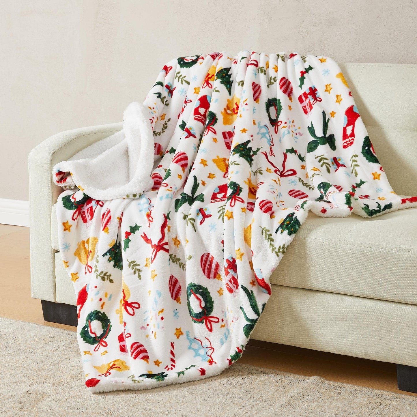 Christmas Sherpa Throw Blankets - Christmas Themed Quilts