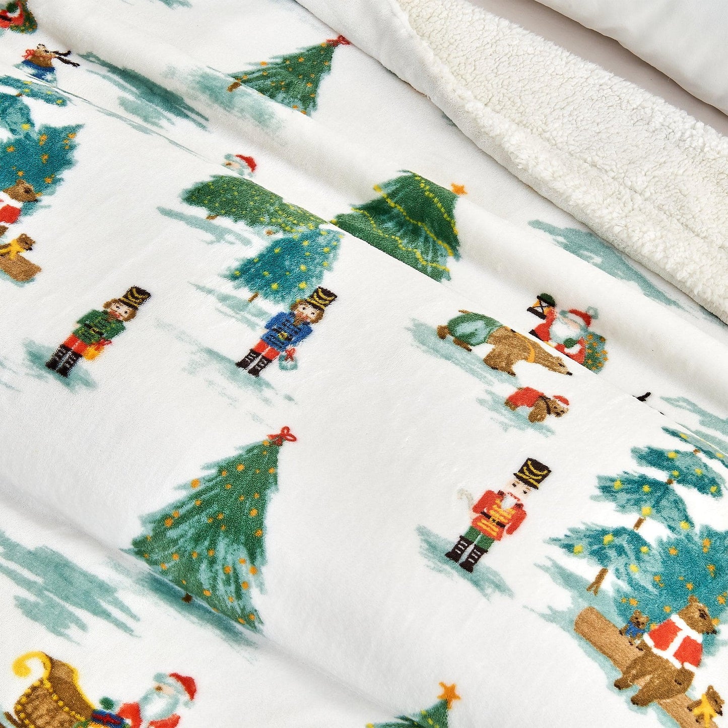 Christmas Sherpa Throw Blanket - Festive Christmas Themed Bedding