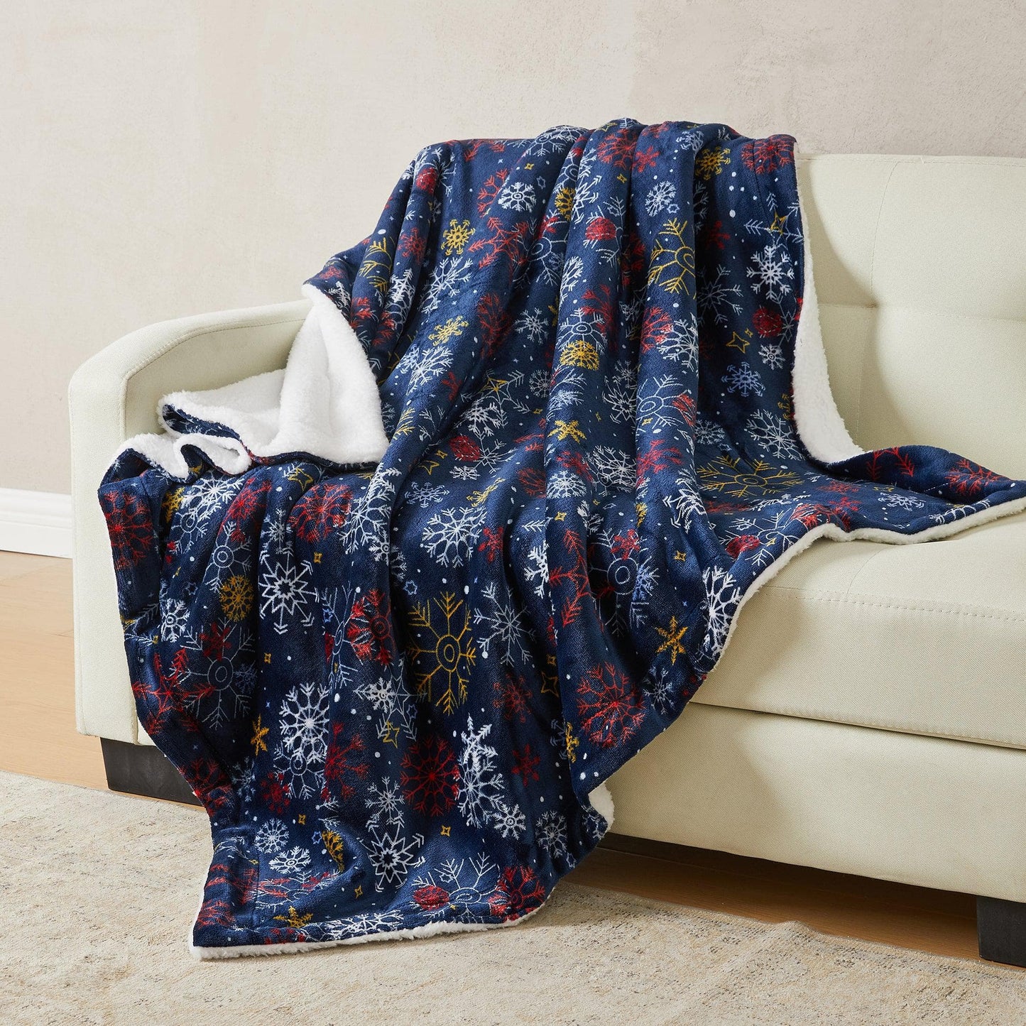 Christmas Sherpa Throw Blanket - Festive Christmas Themed Bedding