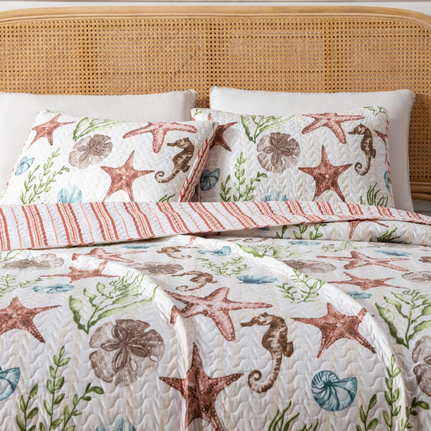Coastal Quilt Set - Coral, Seahorse & Starfish Themed Quilt