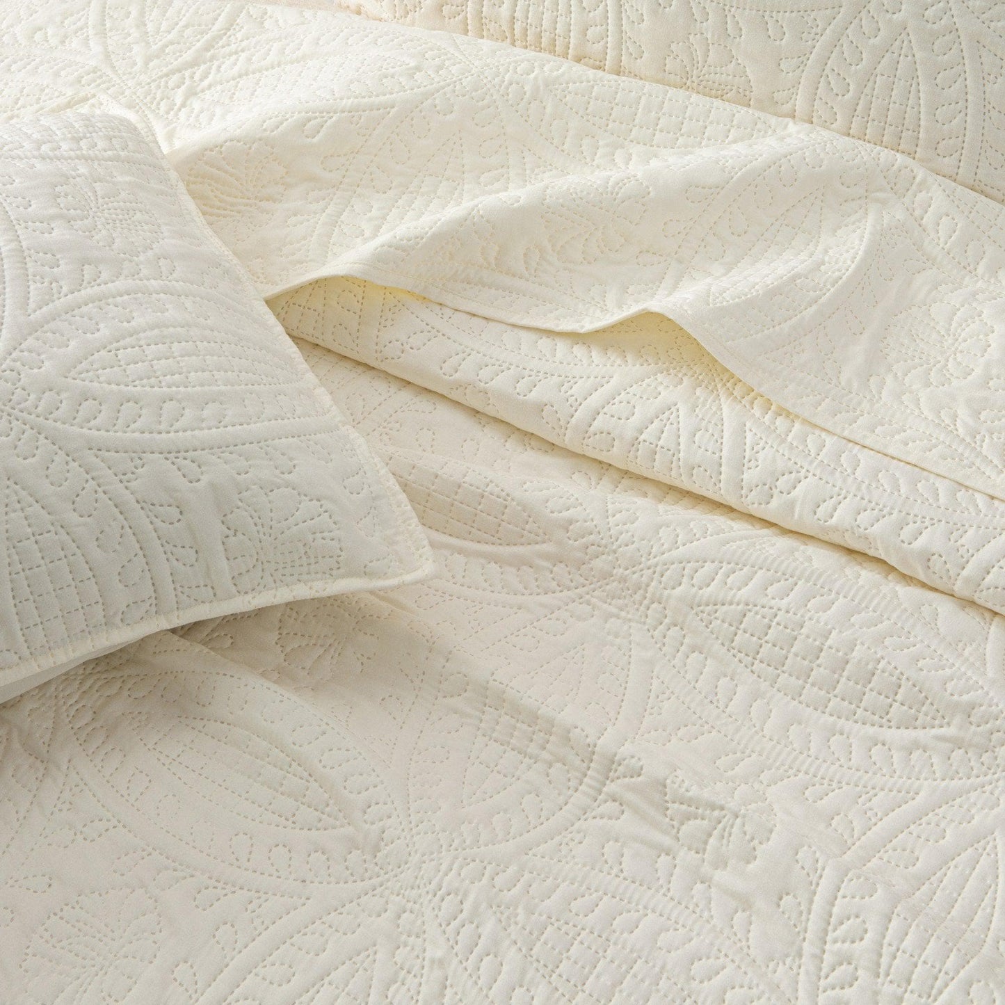 Oversized Coastal Medallion Quilt Set - Coastal Quilts