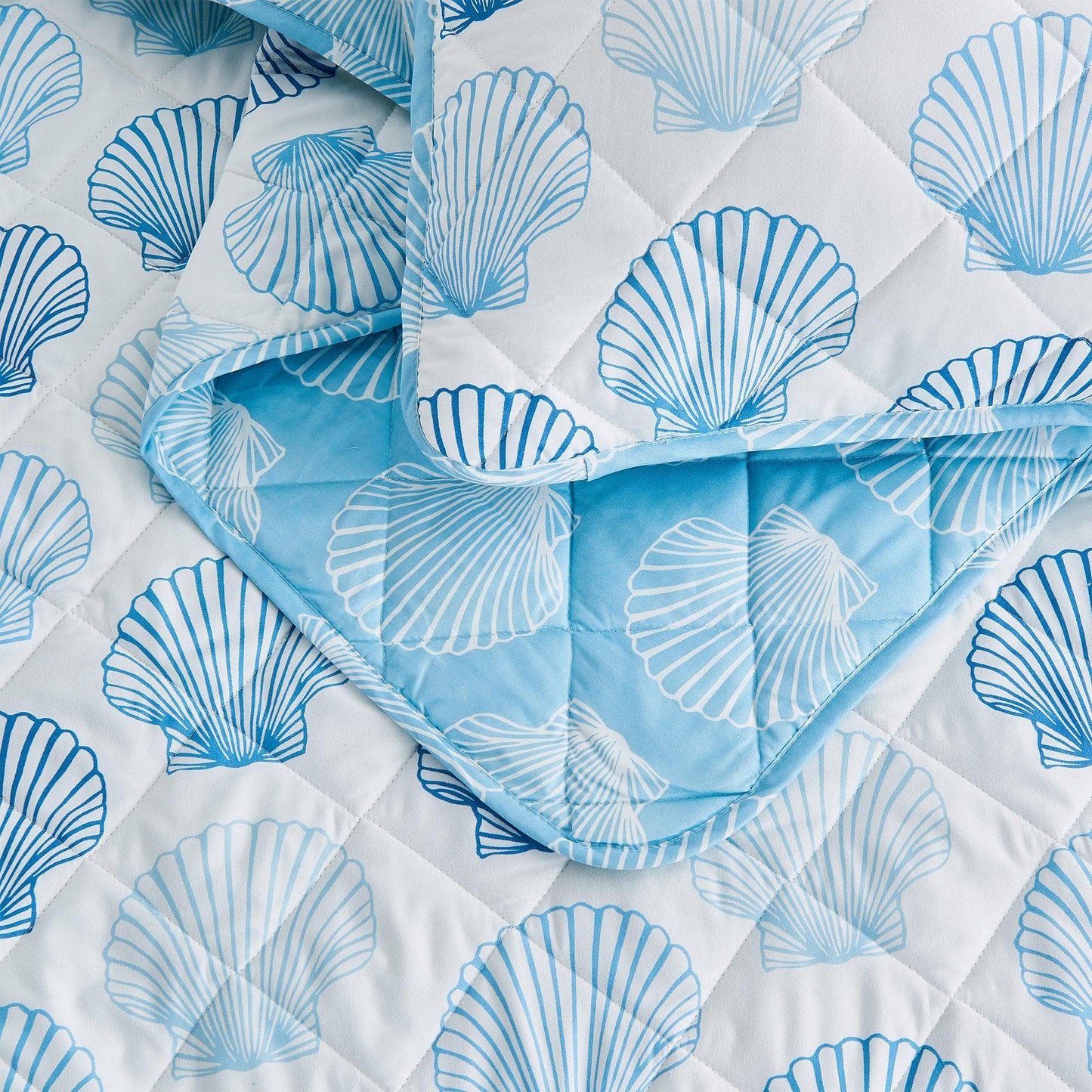 Coastal Blue Seashell Quilt Set - Coastal Quilts