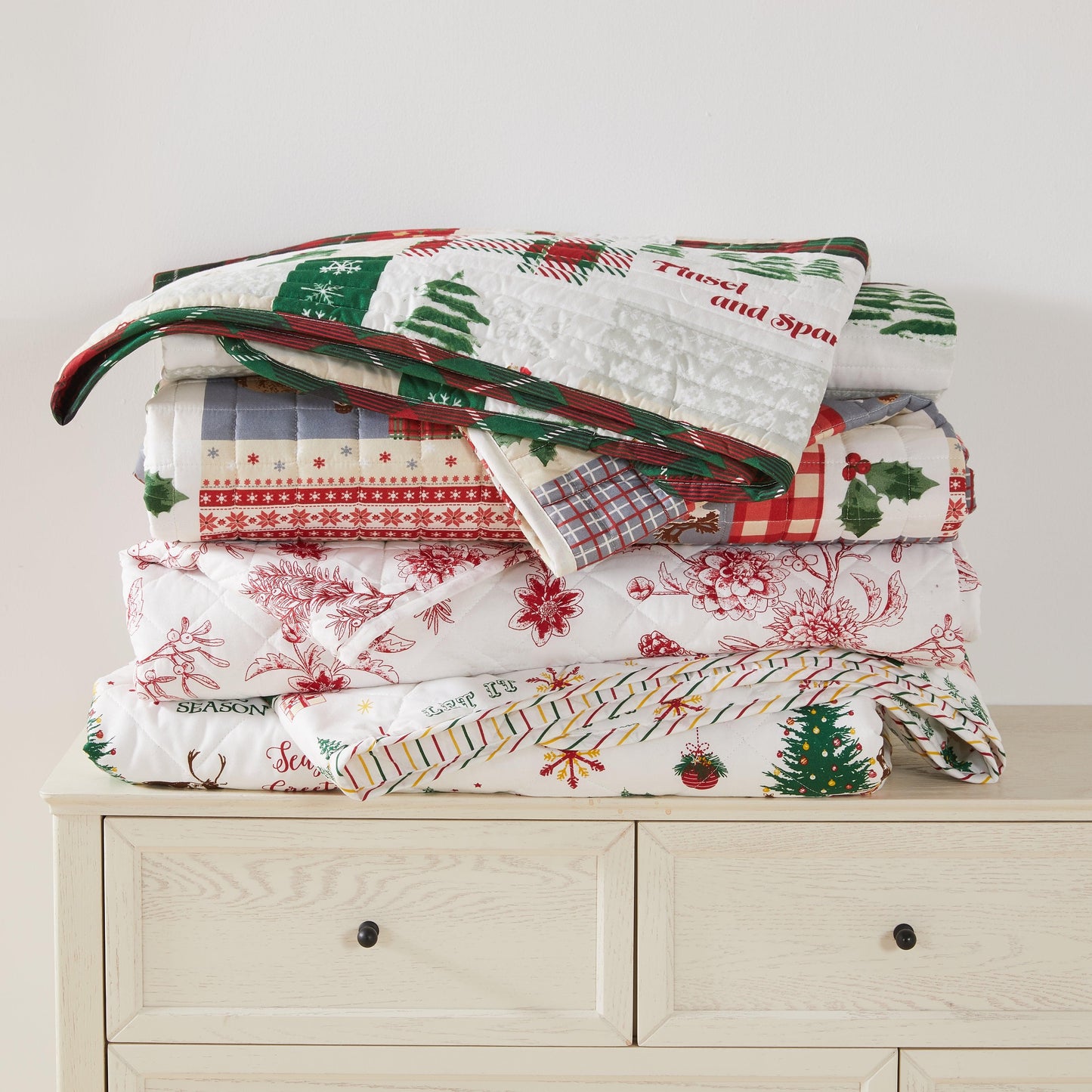 Colorful Christmas Quilt Set - Christmas Holiday Quilts