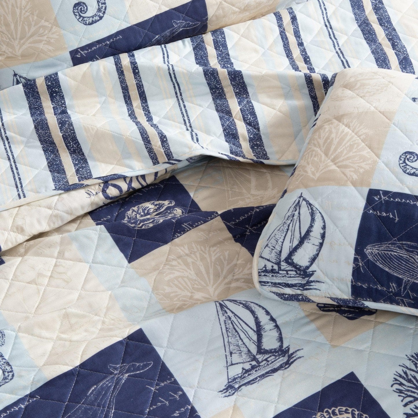 Coastal Caspian Patchwork Quilt Set 3PC - Lightweight Microfiber