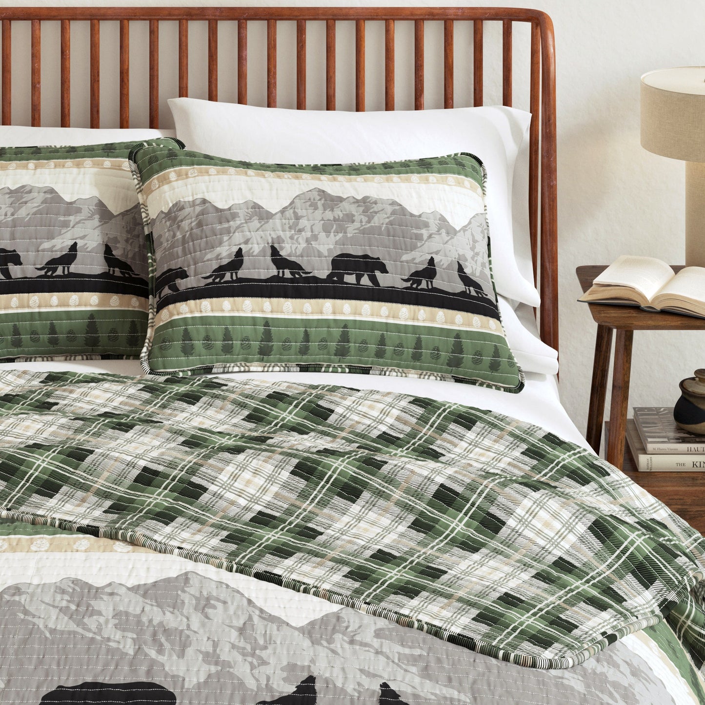 Lodge Quilt - Green With Bears, Woods & Mountains