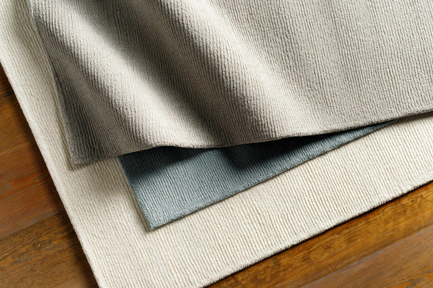 Brockton Solid Gray Wool Rug