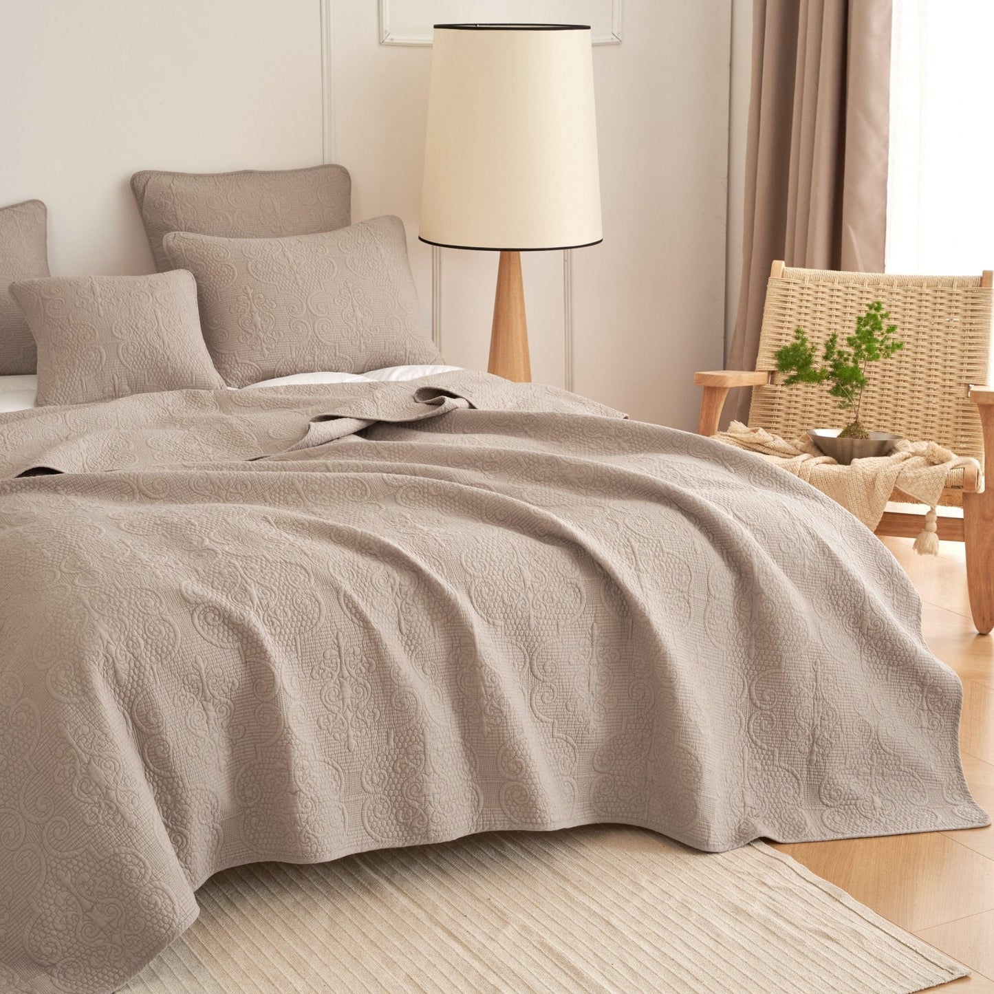 Sandy Elegant Matelasse Cotton Quilted Bedspread Set - Quahog Bay Bedding