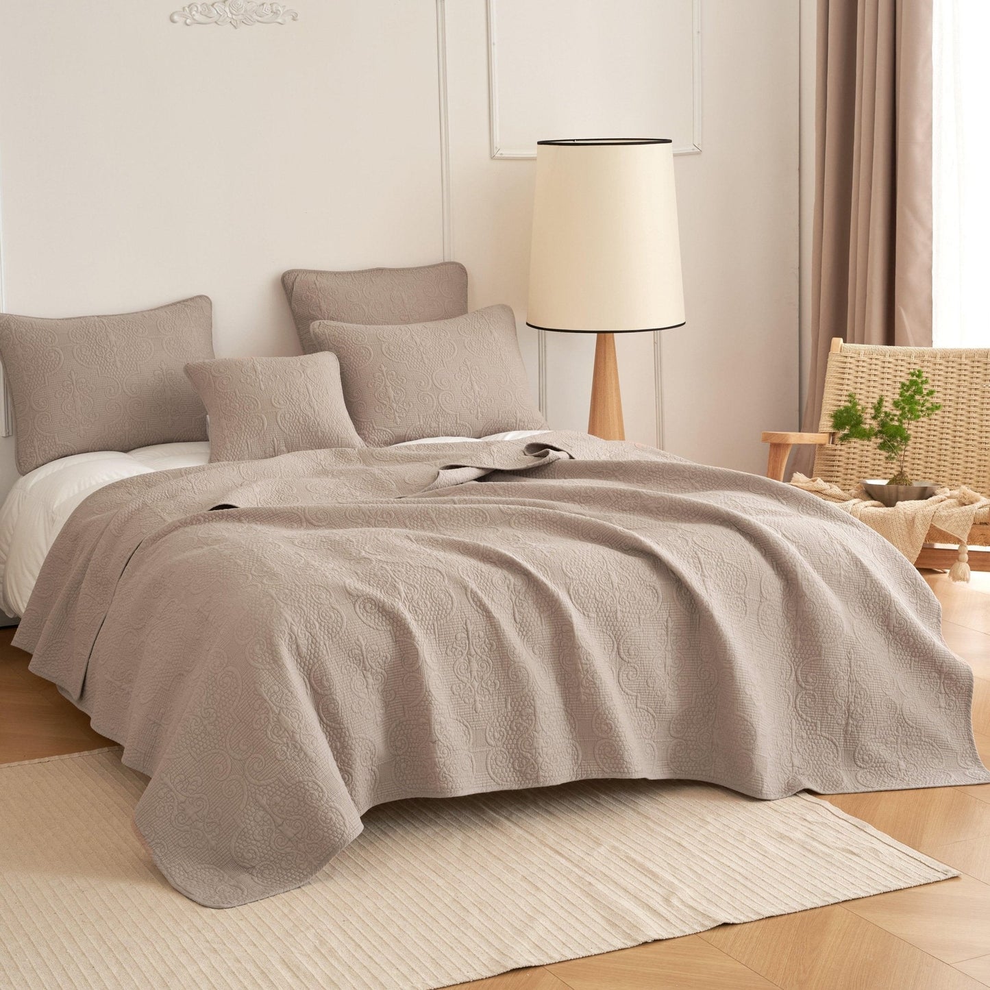 Sandy Elegant Matelasse Cotton Quilted Bedspread Set - Quahog Bay Bedding