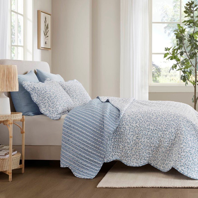 New! Darcy 3PC Reversible Print / Striped Scalloped Edge Quilt Set - Blue - Quahog Bay Bedding