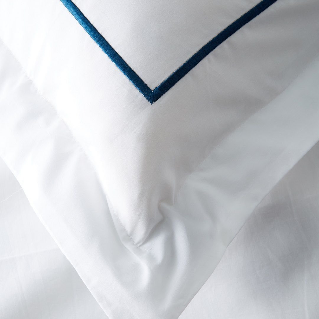 Single Stripe Embroidered Percale Duvet Set