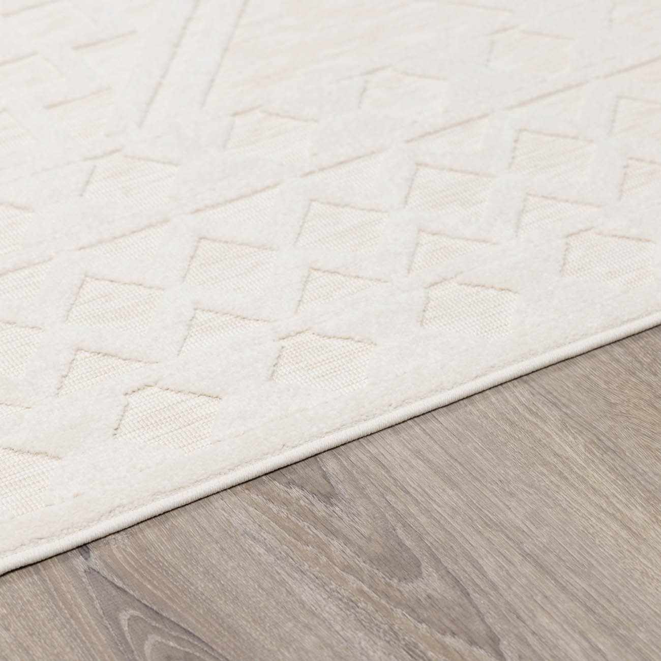 Plumtree 3D White Outdoor Rug - Quahog Bay Bedding
