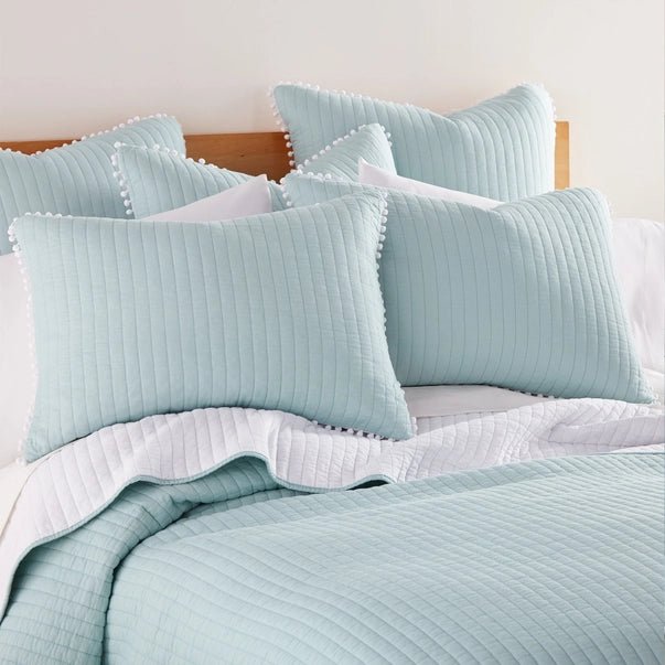 Pom Pom Quilt - Quahog Bay Bedding