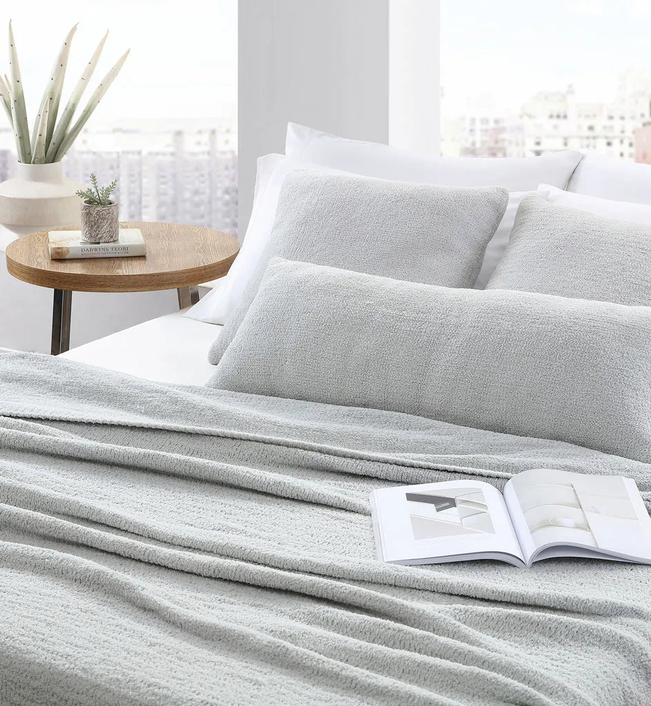 Snug Bed Blanket - Quahog Bay Bedding