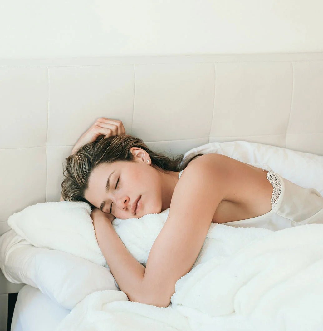 Snug Crystal Weighted Blanket - Quahog Bay Bedding