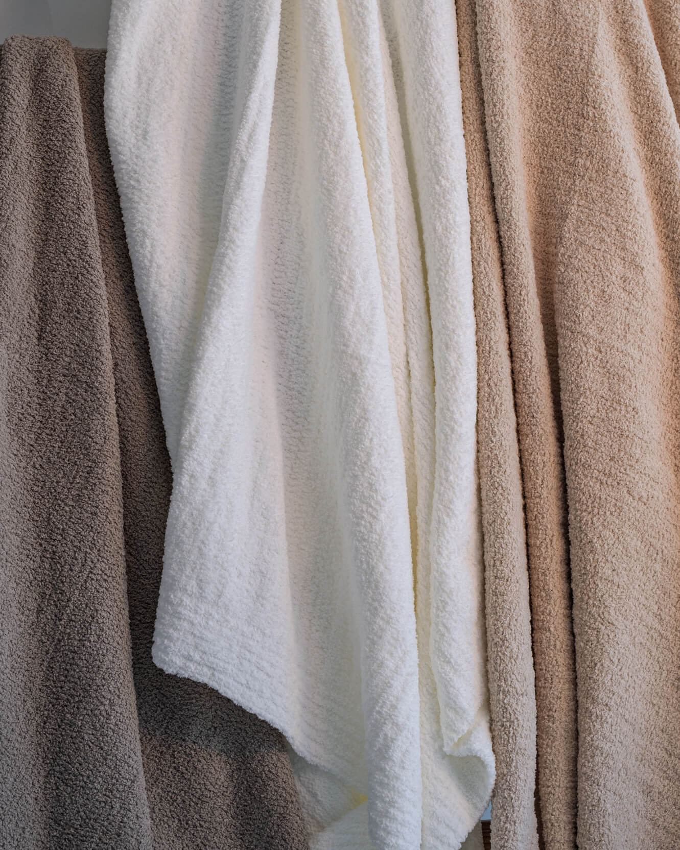 Snug Throw - Quahog Bay Bedding