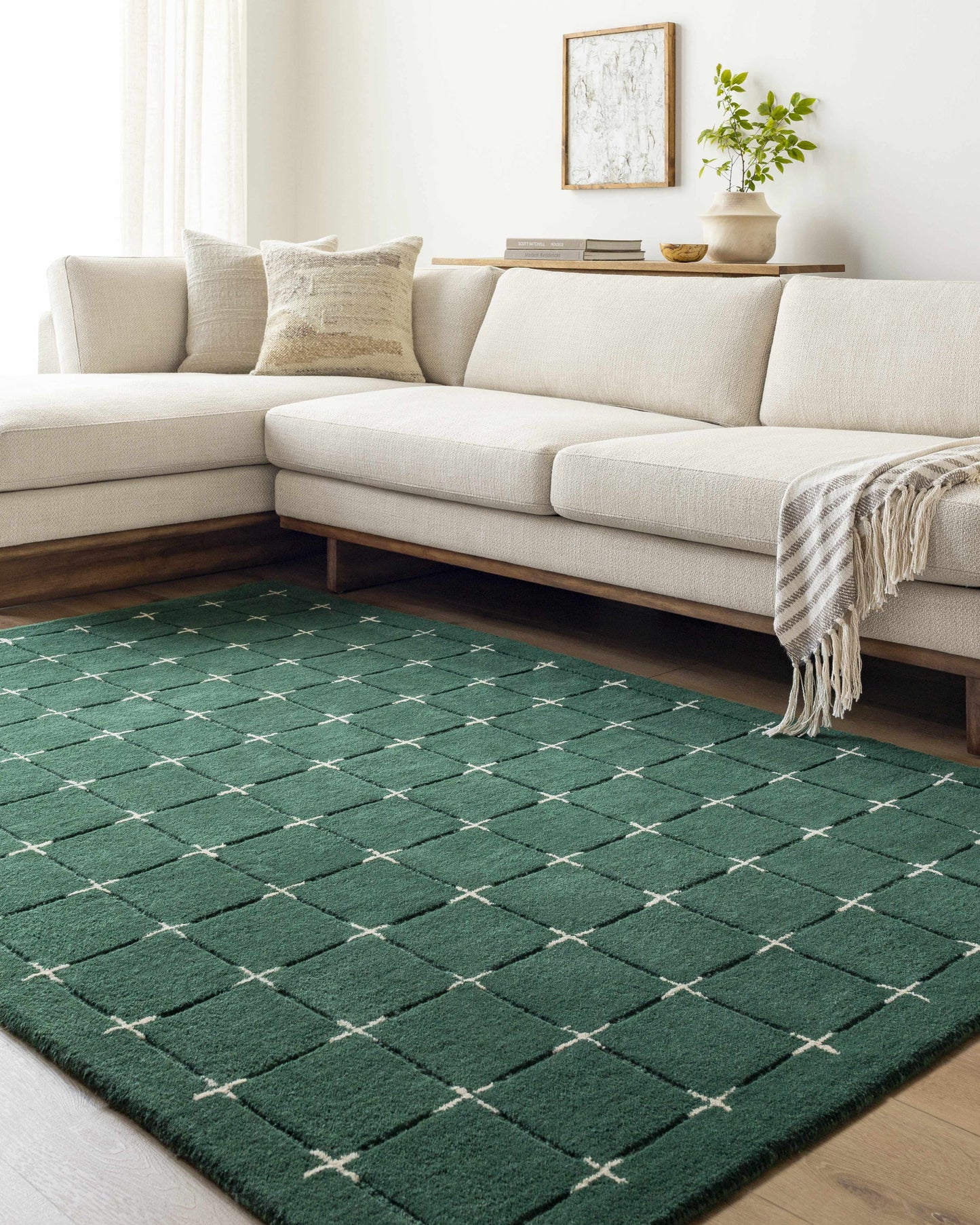 Sanvi Green Tufted Wool Area Rug