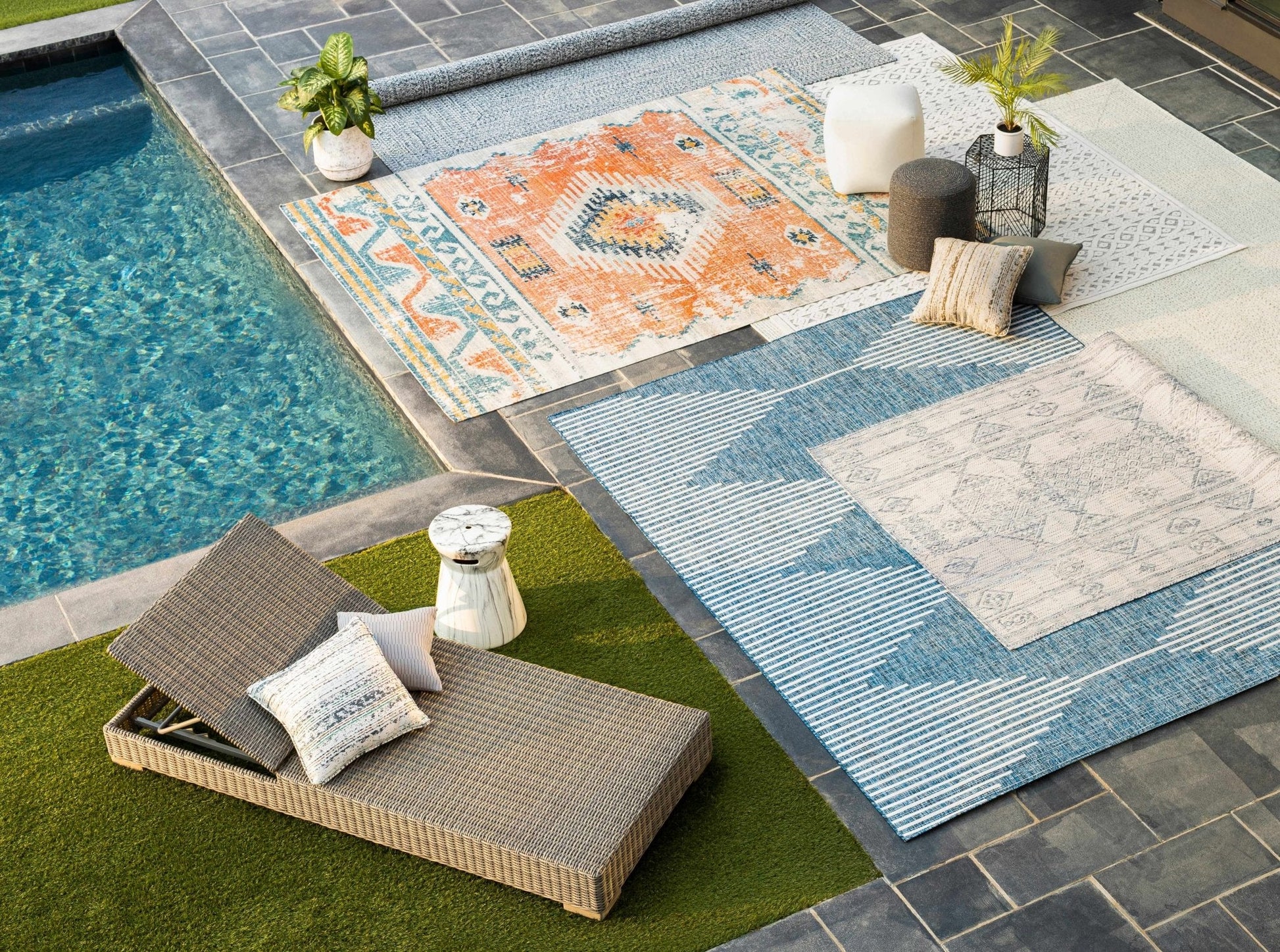 Stephan Navy Outdoor Rug - Quahog Bay Bedding