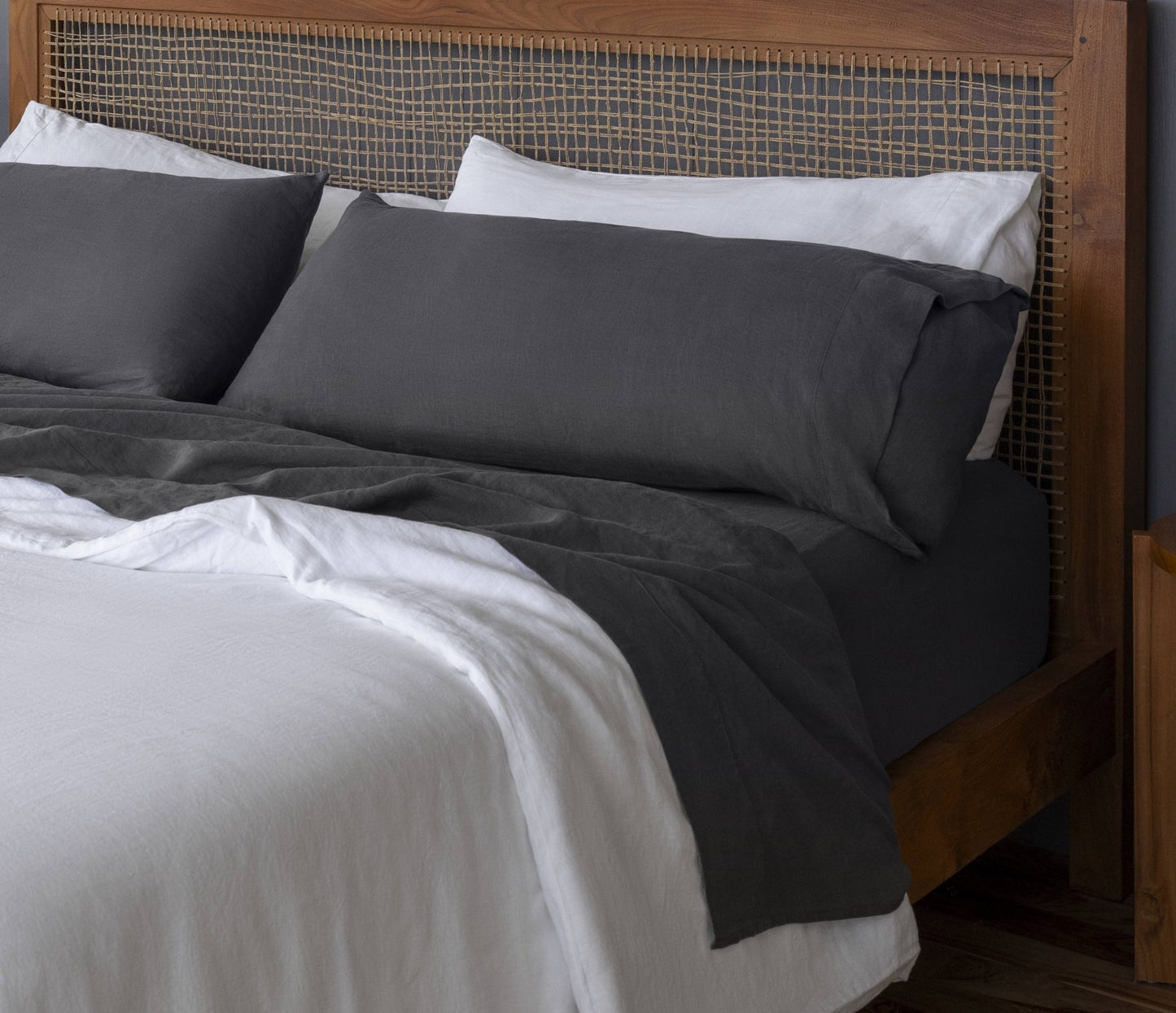 Stonewashed Linen Pillowcases - Quahog Bay Bedding