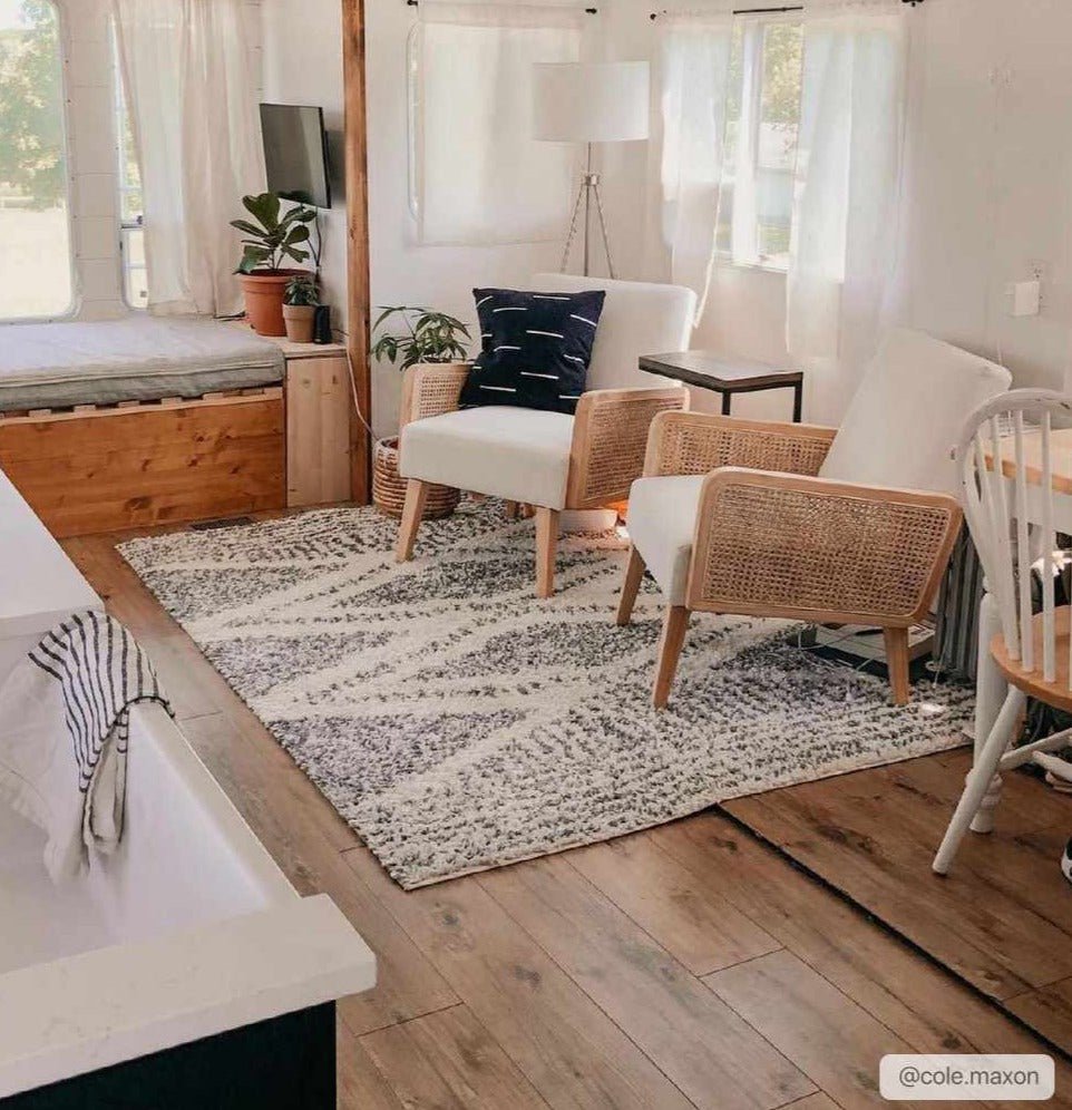 Trunding Plush Charcoal & Cream Area Rug - Plush Pile Rugs - Quahog Bay Bedding