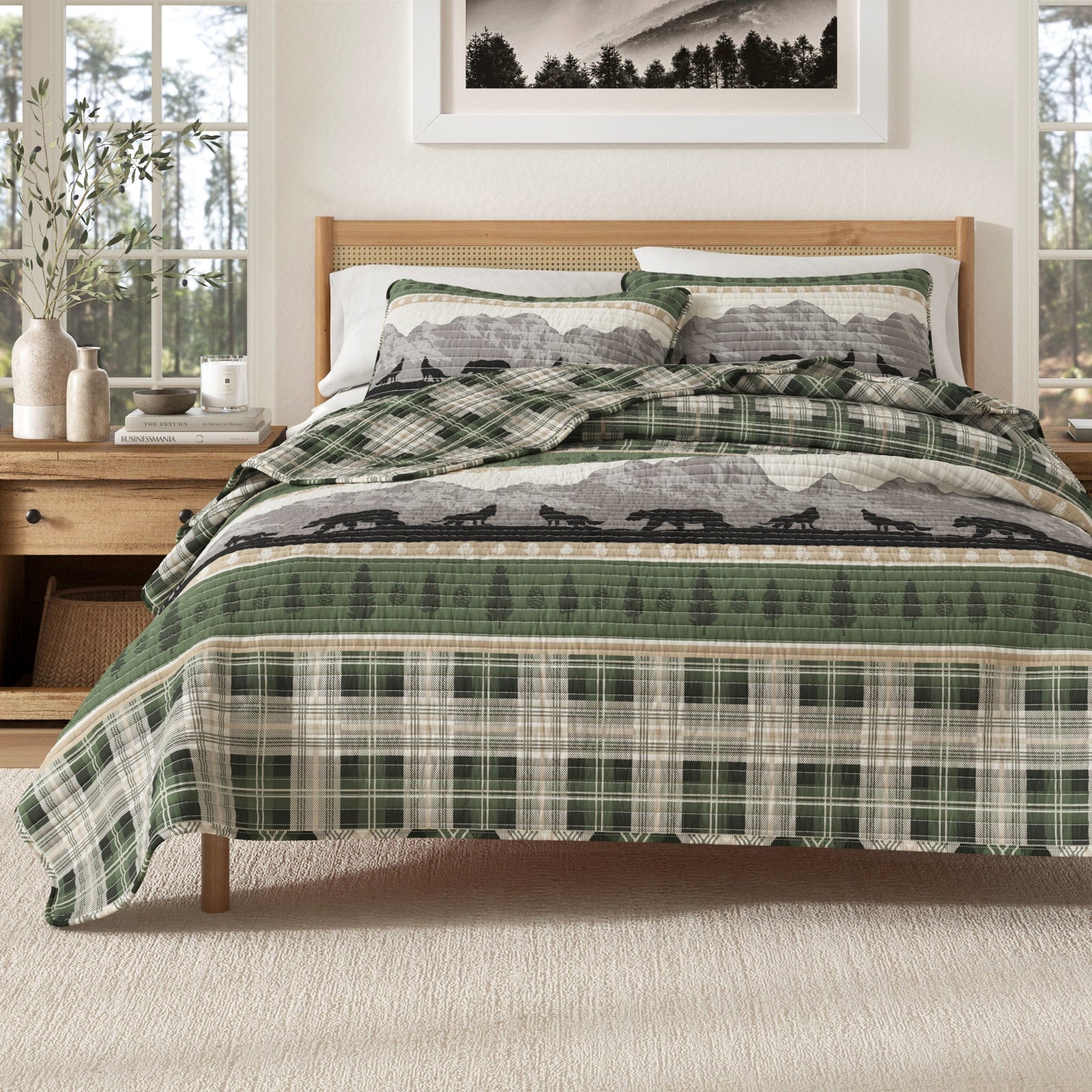 Lodge Quilt - Green With Bears, Woods & Mountains