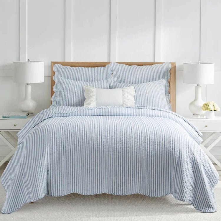 Scalloped Edge Coastal Bedding