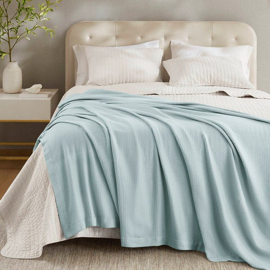 100% Egyptian Cotton Blanket - Ultra Soft Premium Blankets - Coastal Blankets - Light Blue - Quahog Bay Bedding