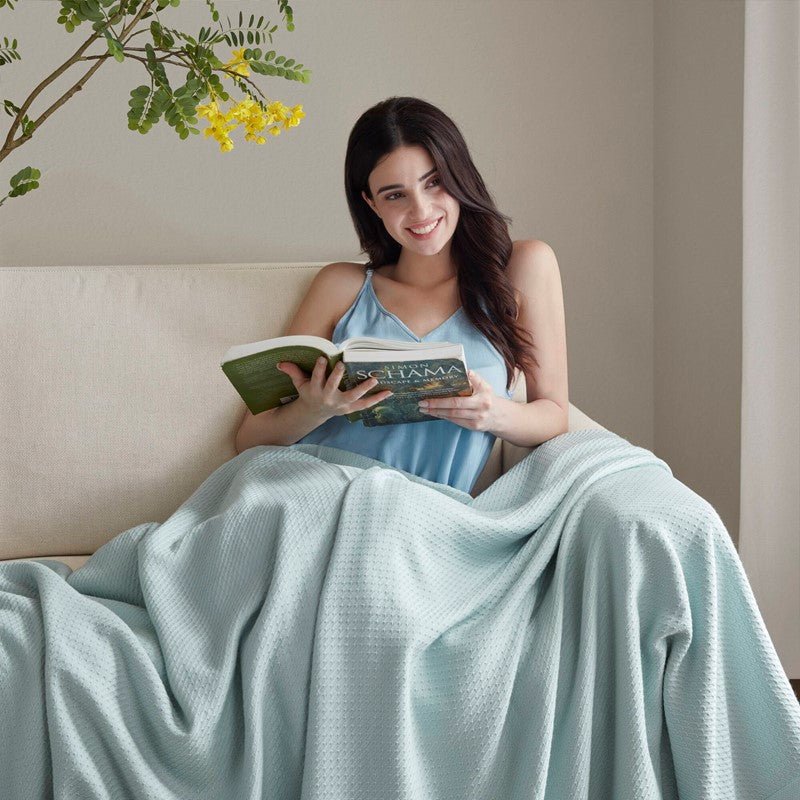 100% Egyptian Cotton Blanket - Ultra Soft Premium Blankets - Coastal Blankets - Light Blue - Quahog Bay Bedding