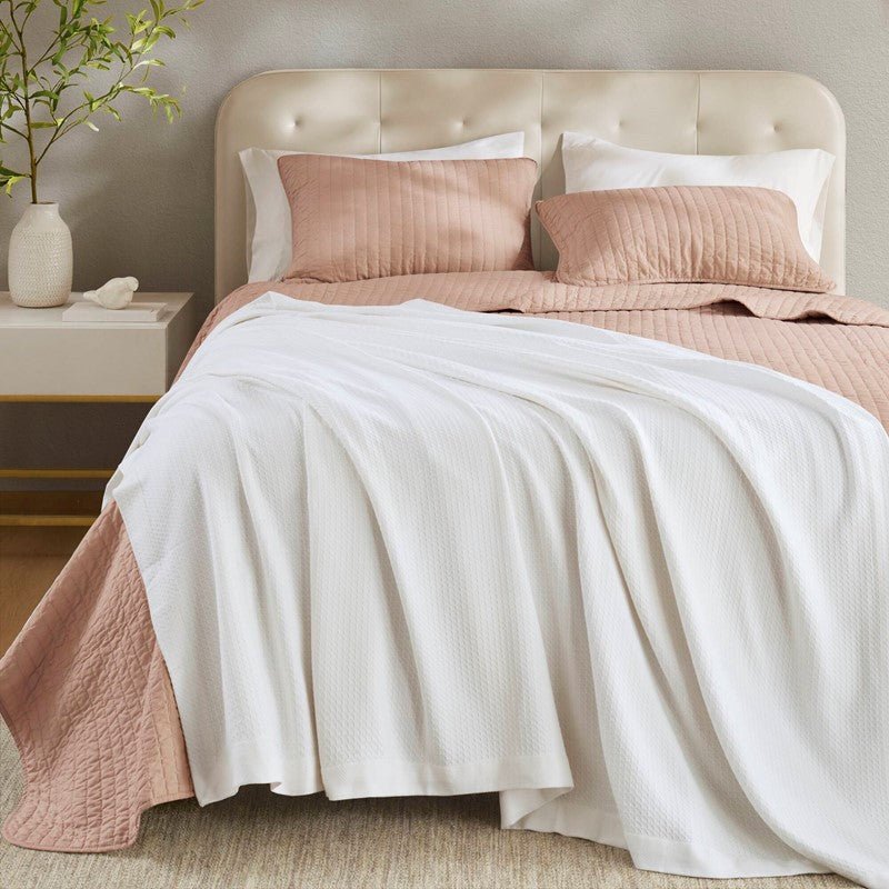 100% Egyptian Cotton Blanket - Ultra Soft Premium Blankets - White - Quahog Bay Bedding
