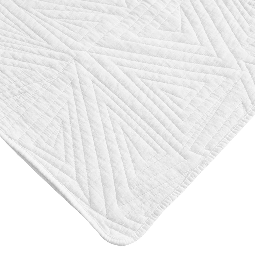 Dancing Triangles Stonewashed Cotton Quilt Set