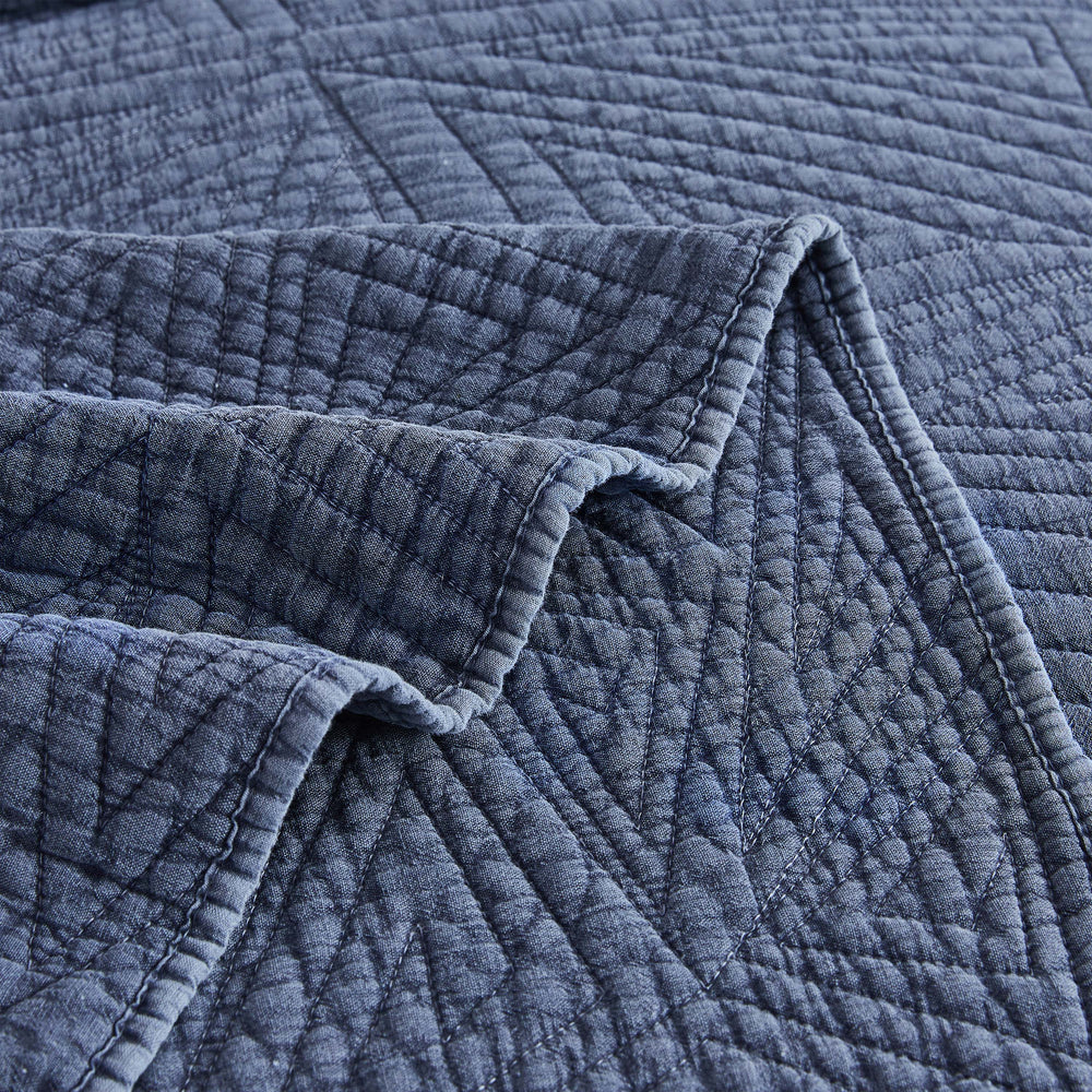 Dancing Triangles Stonewashed Cotton Quilt Set