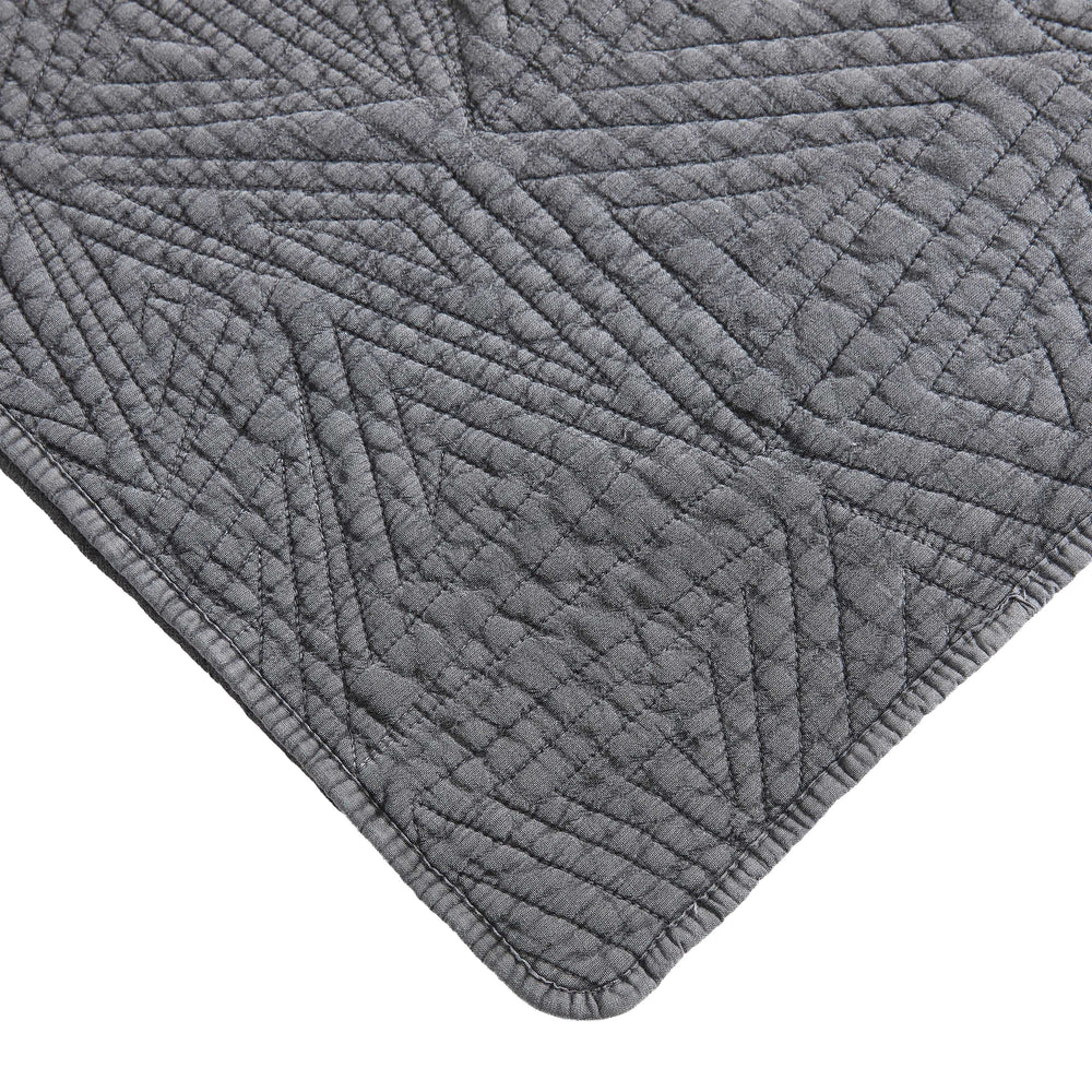 Dancing Triangles Stonewashed Cotton Quilt Set