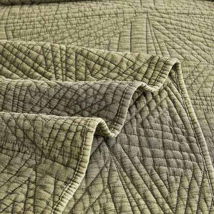Dancing Triangles Stonewashed Cotton Quilt Set