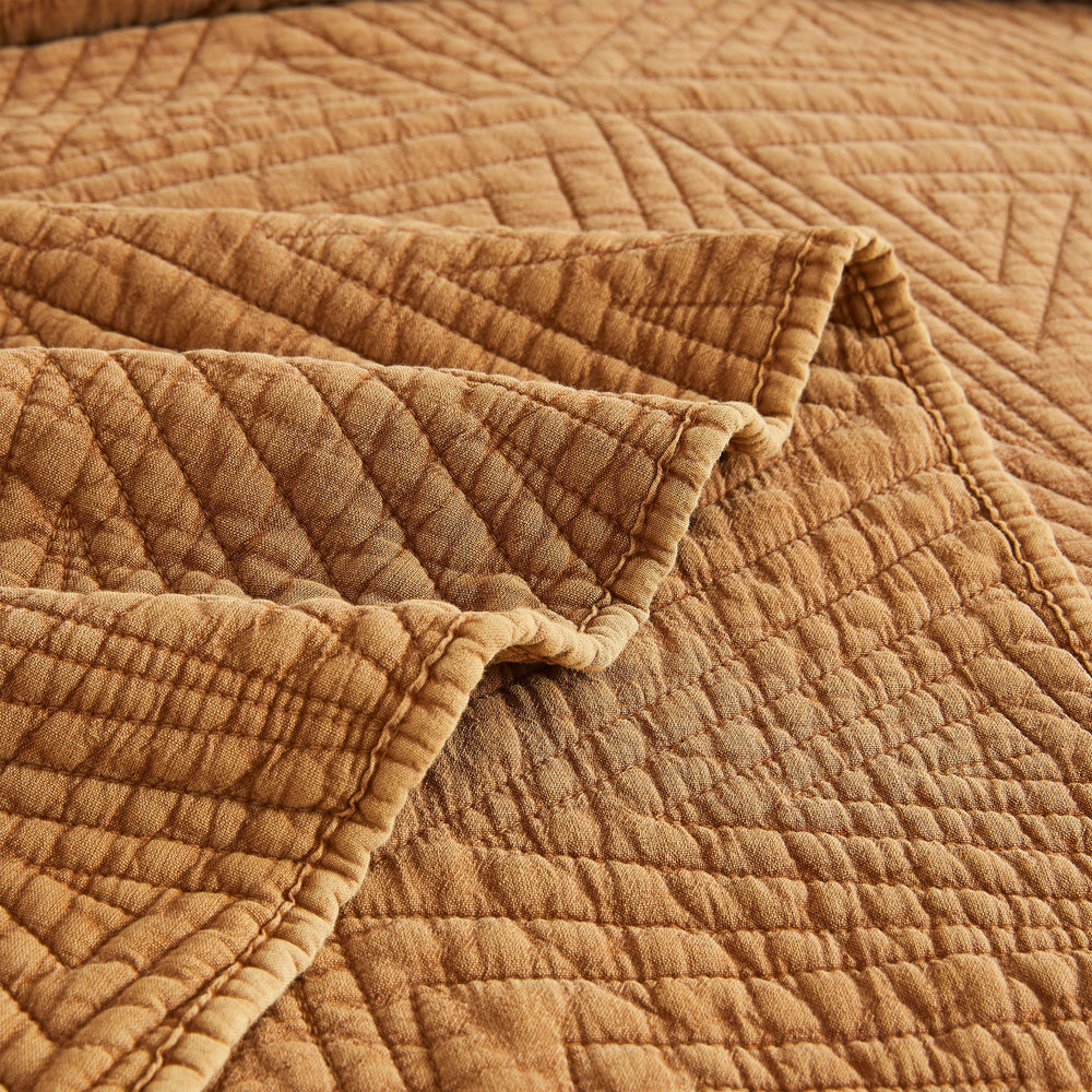 Dancing Triangles Stonewashed Cotton Quilt Set