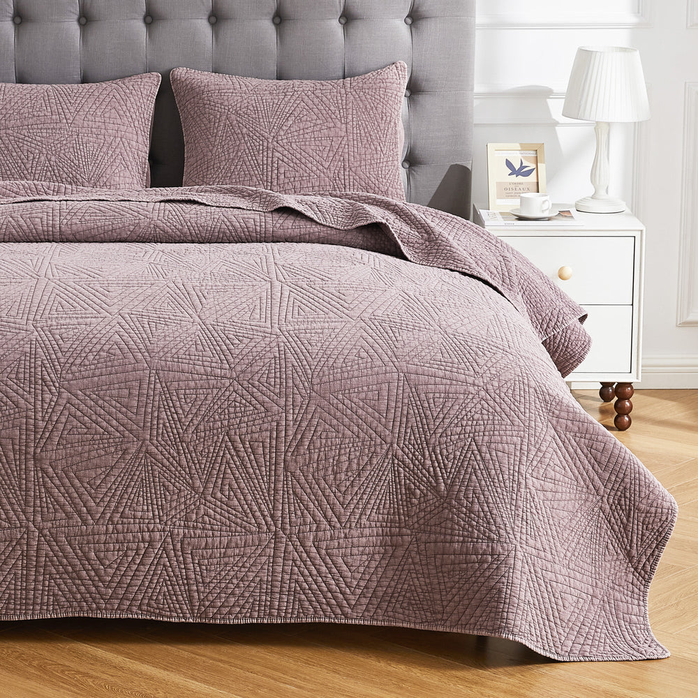 Dancing Triangles Stonewashed Cotton Quilt Set