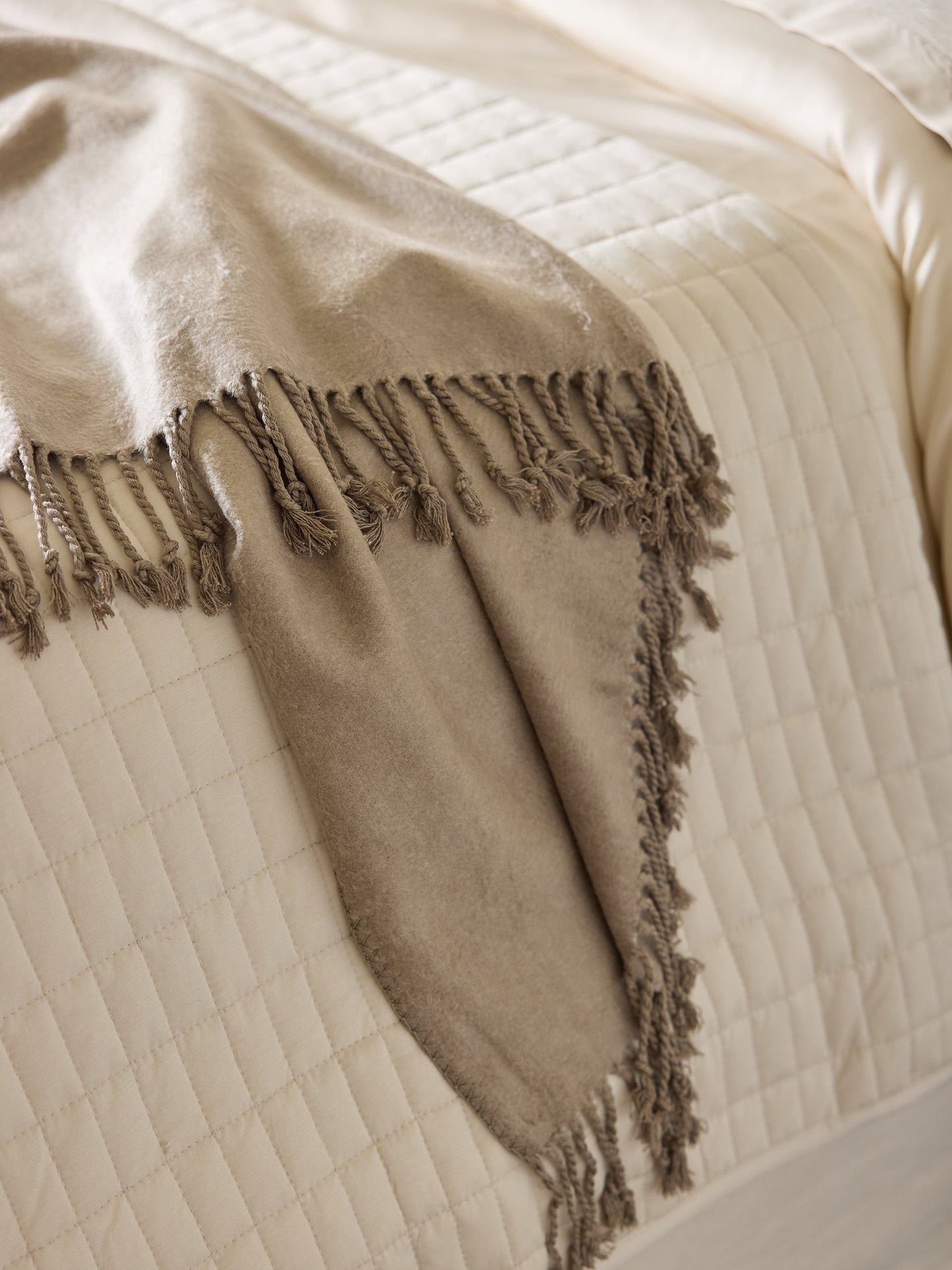 Bamboo Tassel Throw - 100% Bamboo Throw