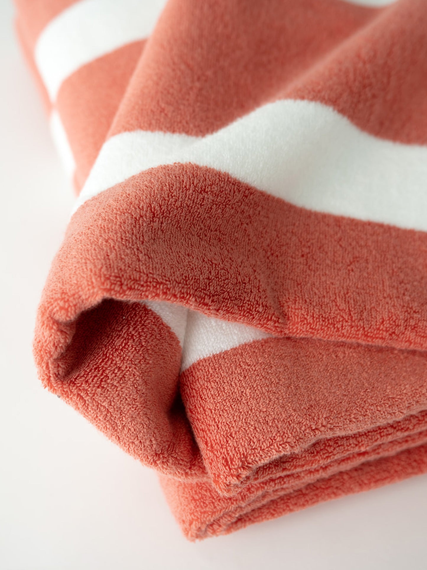 Classic Stripe Resort Towel - Luxurious Oversized Beach/Pool Towels