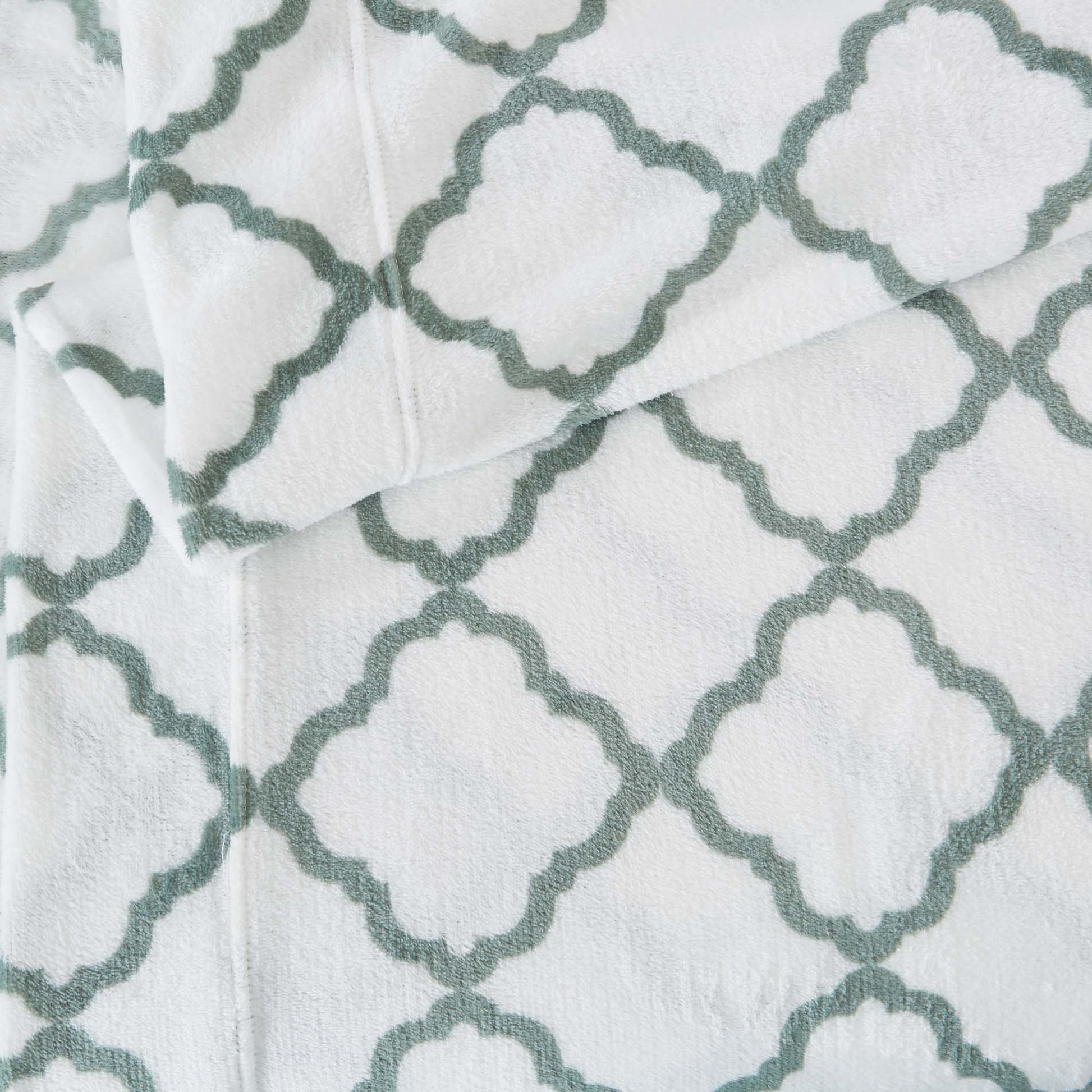 4-Piece Printed Plush Sheet - Velvet Luxe - Coastal Holiday & Christmas Themed Bedding - Quahog Bay Bedding