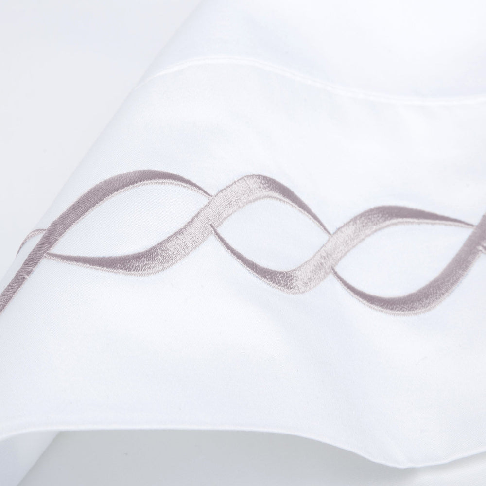 600 Thread Count Rope Embroidered Pillowcase Pair - Quahog Bay Bedding