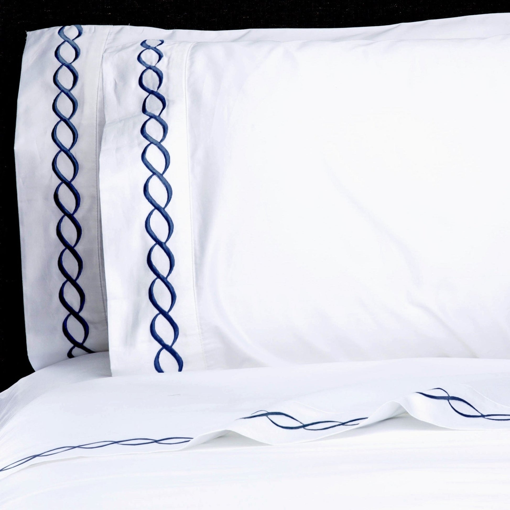 600 Thread Count Rope Embroidered Pillowcase Pair - Quahog Bay Bedding