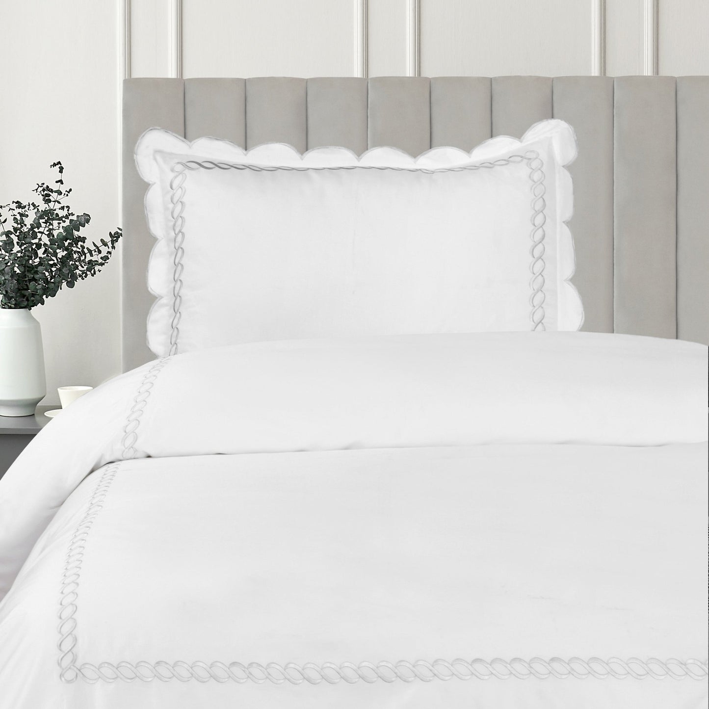 600 Thread Count Scallop Rope Embroidered Cotton Duvet Set - Quahog Bay Bedding