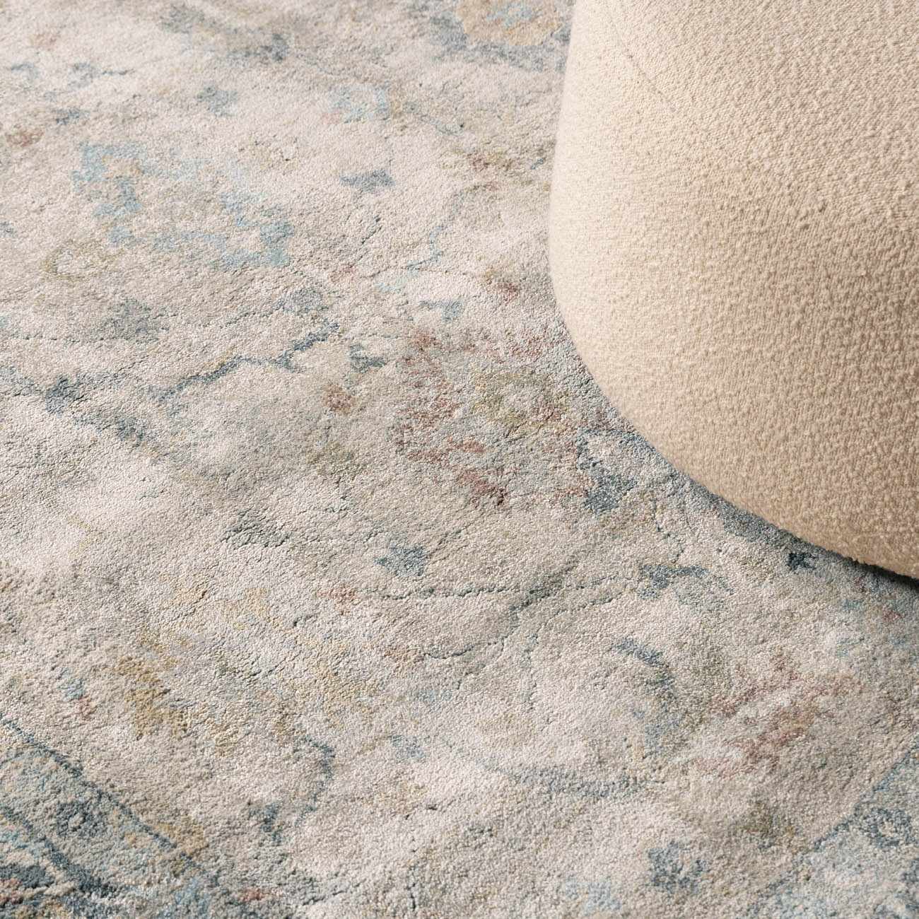 Ahmaud Beige & Light Gray Thick Luxe Area Rug