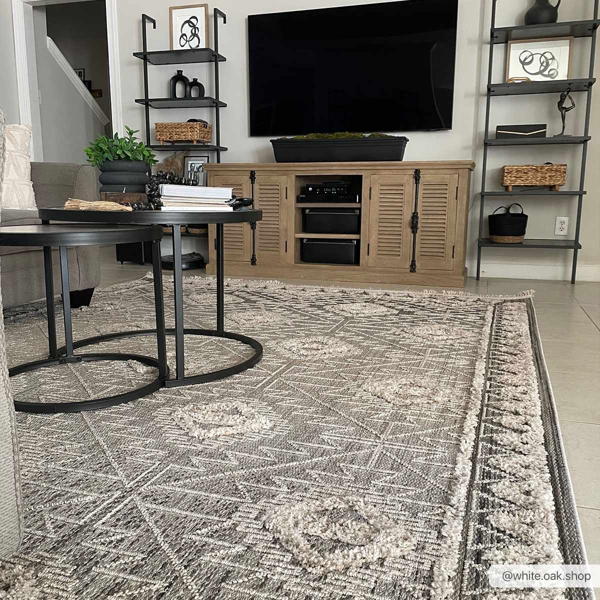 Agoo High-Low Pile Rustic Rug