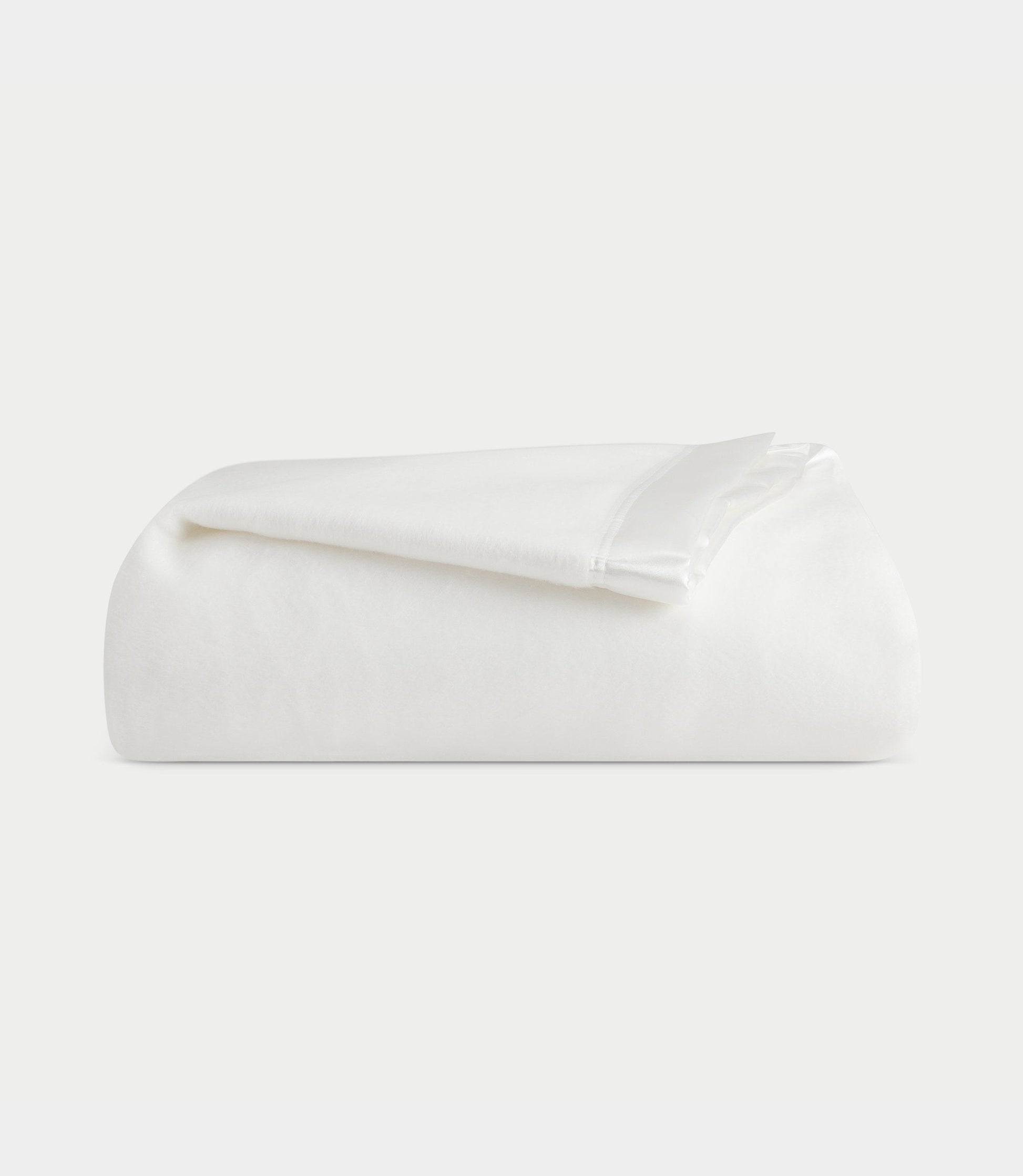 Bamboo Blankets Lightweight, Cooling & Comfy Blankets - Quahog Bay Bedding