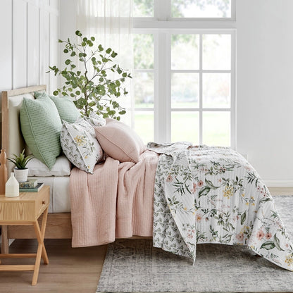 Cross Stitch 100% Cotton Quilt Set - Blush