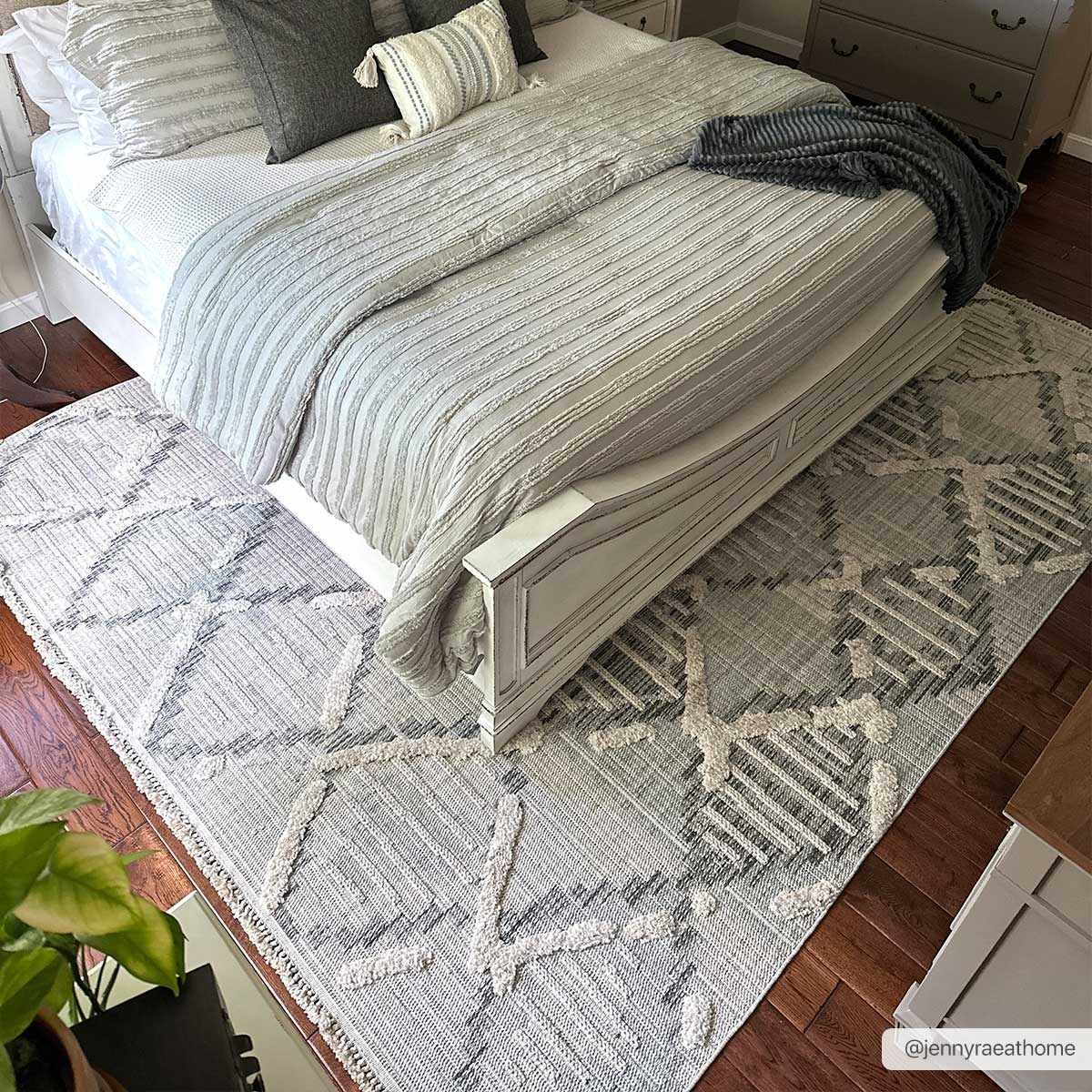 Bogtong High-Low Rustic Rug