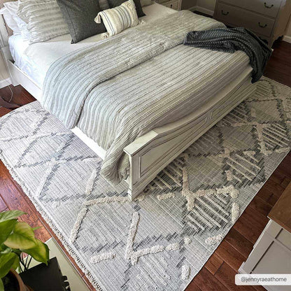 Bogtong High-Low Rustic Rug
