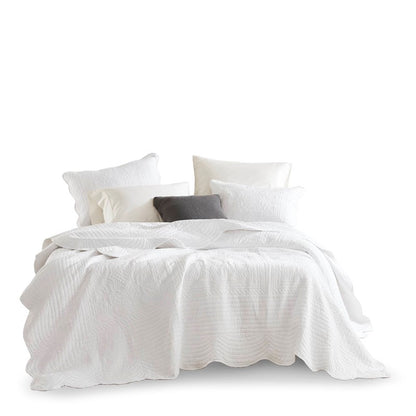 Coastal Scalloped Edge Quilt Set 3PC - White