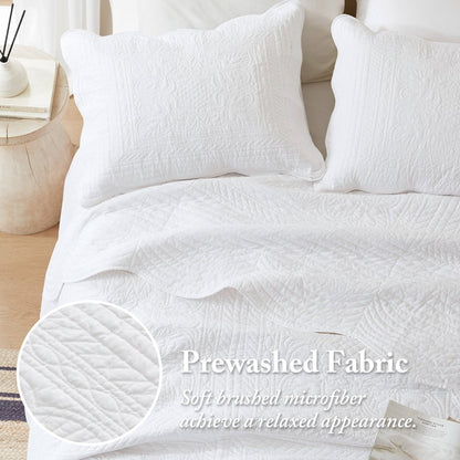 Coastal Scalloped Edge Quilt Set 3PC - White